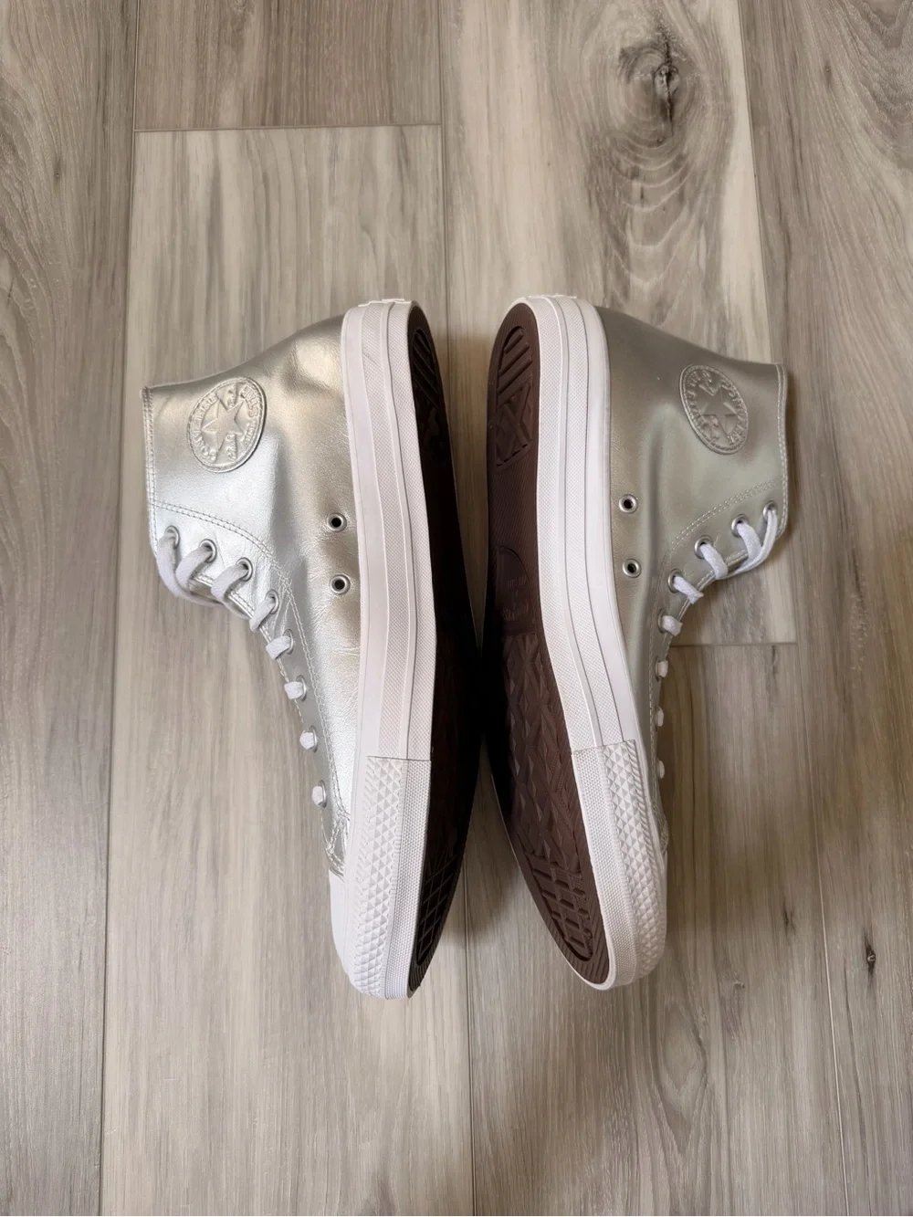 Converse Chuck Taylor All Star Hi Silver Metallic Sneakers Men’s 12 Women’s 14 - Picture 5 of 10